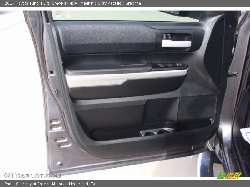 Magnetic Gray Metallic / Graphite 2017 Toyota Tundra SR5 CrewMax 4x4