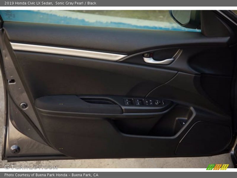 Sonic Gray Pearl / Black 2019 Honda Civic LX Sedan