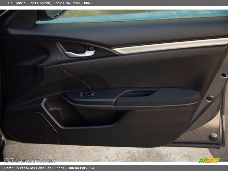 Sonic Gray Pearl / Black 2019 Honda Civic LX Sedan