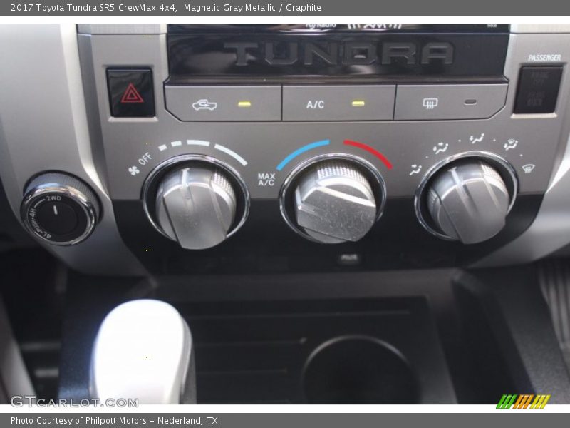 Magnetic Gray Metallic / Graphite 2017 Toyota Tundra SR5 CrewMax 4x4