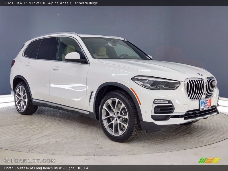 Alpine White / Canberra Beige 2021 BMW X5 sDrive40i
