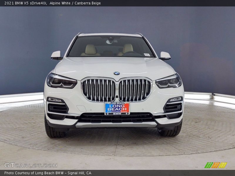 Alpine White / Canberra Beige 2021 BMW X5 sDrive40i
