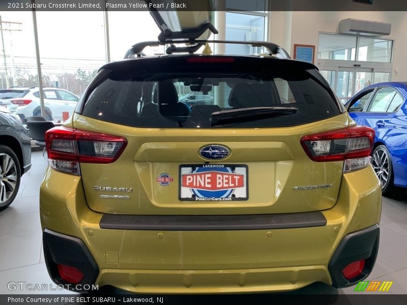 Plasma Yellow Pearl / Black 2021 Subaru Crosstrek Limited