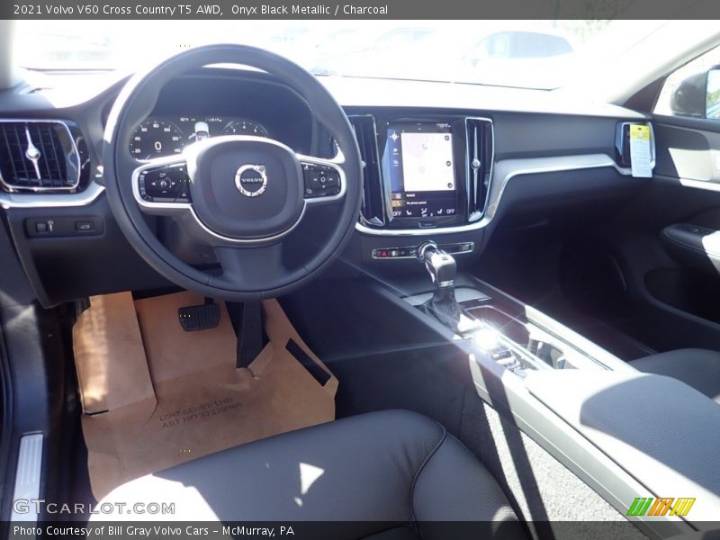 Onyx Black Metallic / Charcoal 2021 Volvo V60 Cross Country T5 AWD