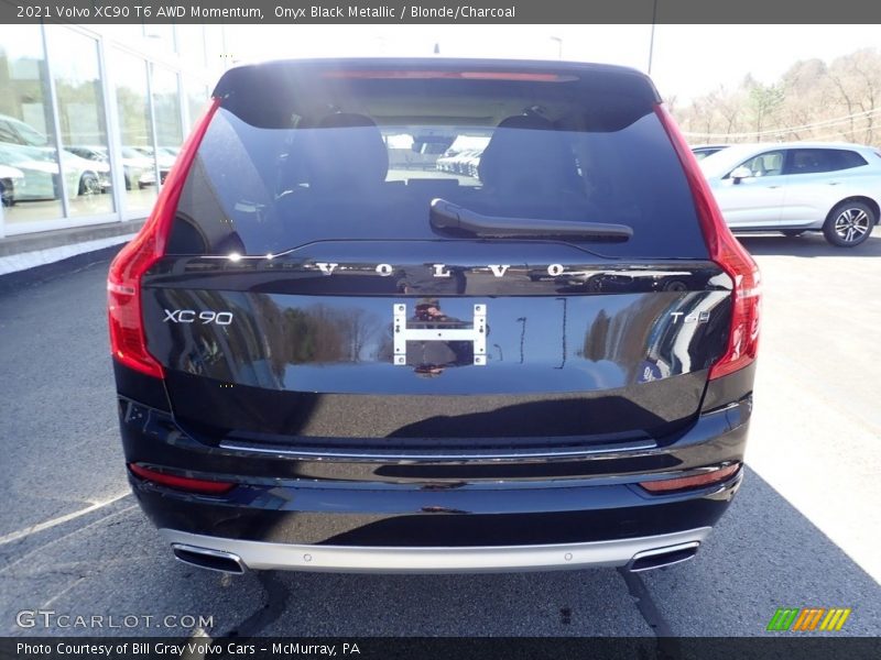 Onyx Black Metallic / Blonde/Charcoal 2021 Volvo XC90 T6 AWD Momentum