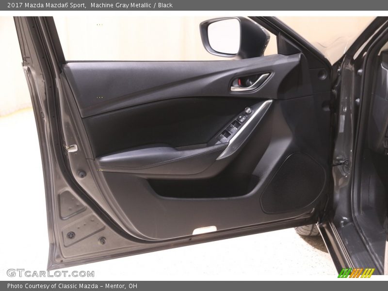 Machine Gray Metallic / Black 2017 Mazda Mazda6 Sport
