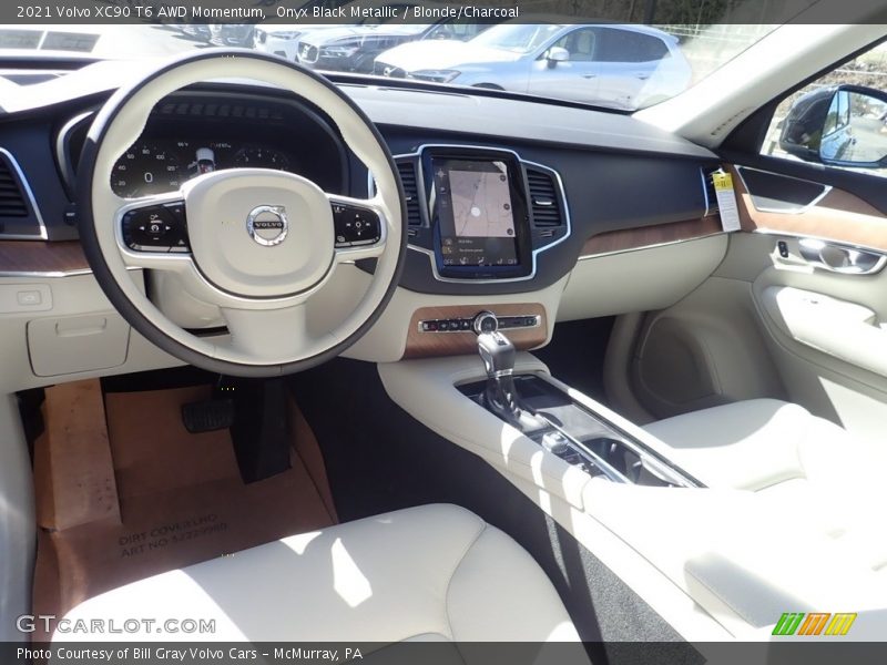 Onyx Black Metallic / Blonde/Charcoal 2021 Volvo XC90 T6 AWD Momentum
