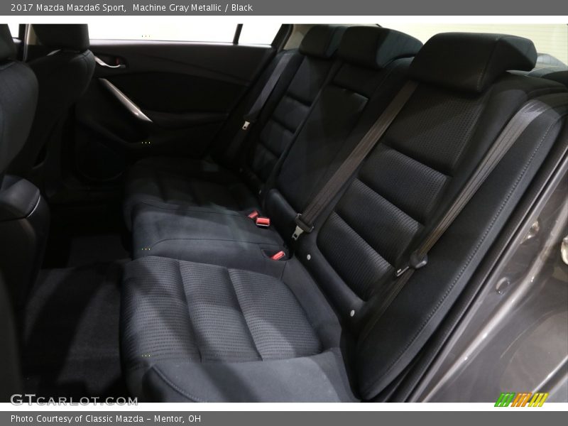 Machine Gray Metallic / Black 2017 Mazda Mazda6 Sport