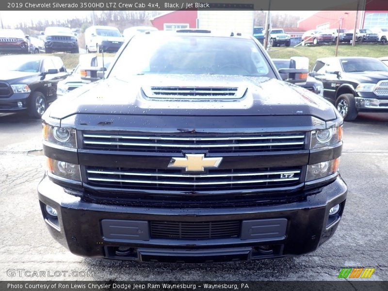 Black / Jet Black 2019 Chevrolet Silverado 3500HD LTZ Crew Cab 4x4