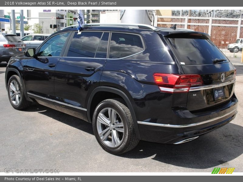 Deep Black Pearl / Shetland 2018 Volkswagen Atlas SE R-Line