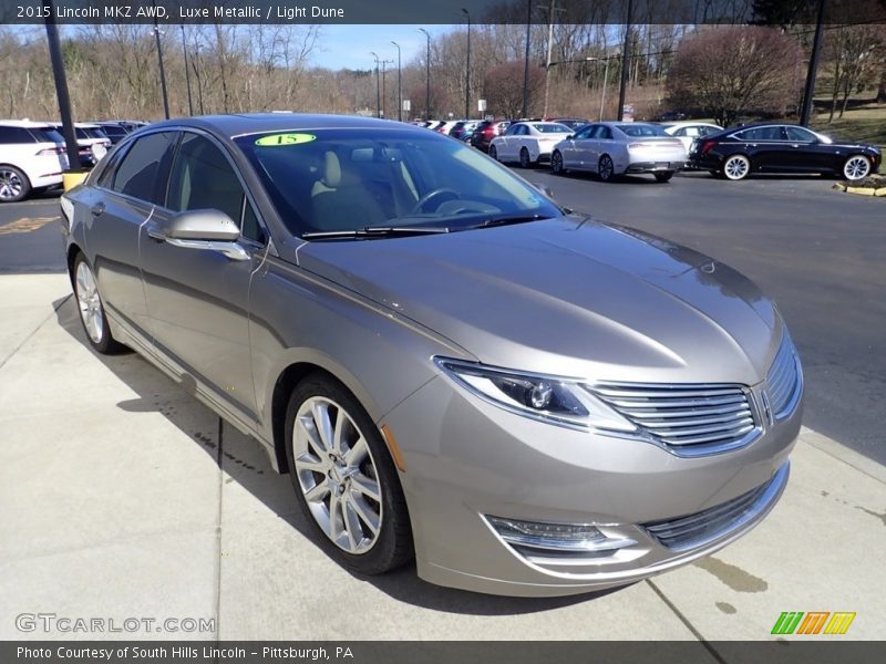 Front 3/4 View of 2015 MKZ AWD