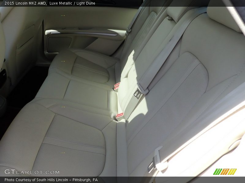 Luxe Metallic / Light Dune 2015 Lincoln MKZ AWD