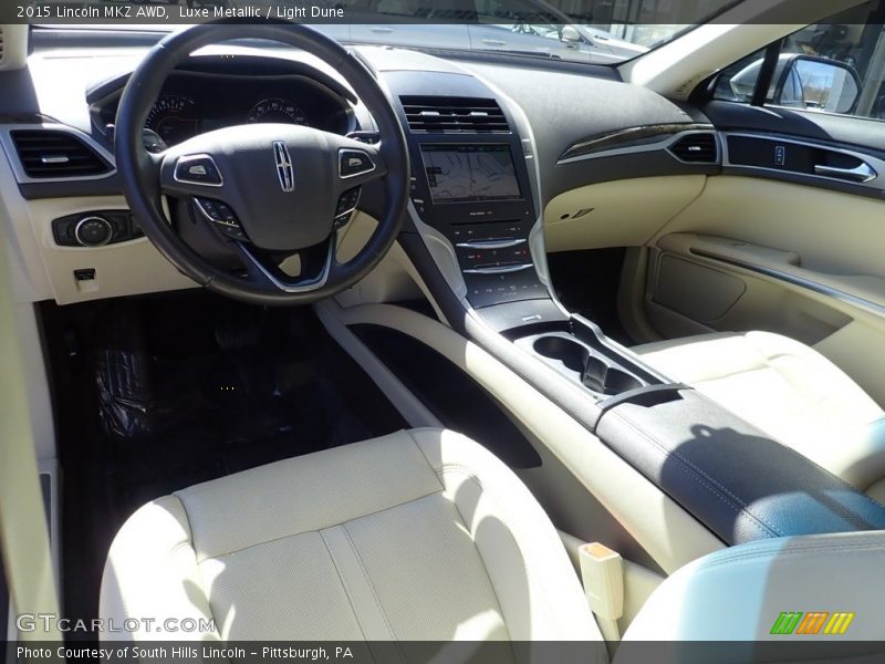 Front Seat of 2015 MKZ AWD
