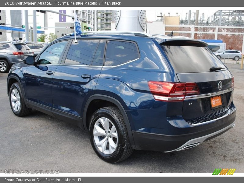 Tourmaline Blue Metallic / Titan Black 2018 Volkswagen Atlas SE