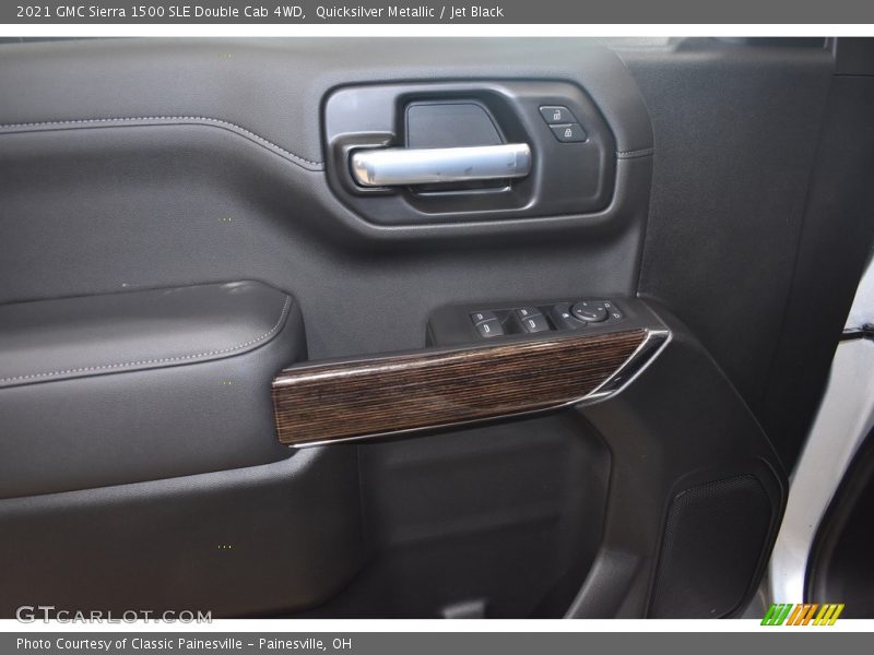 Quicksilver Metallic / Jet Black 2021 GMC Sierra 1500 SLE Double Cab 4WD