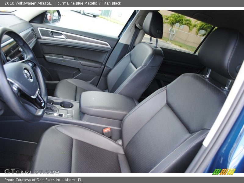 Front Seat of 2018 Atlas SE