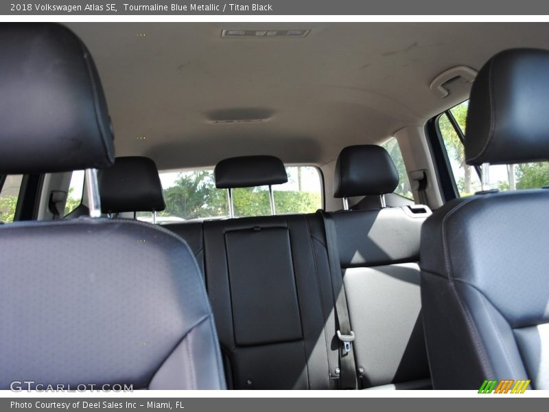 Tourmaline Blue Metallic / Titan Black 2018 Volkswagen Atlas SE