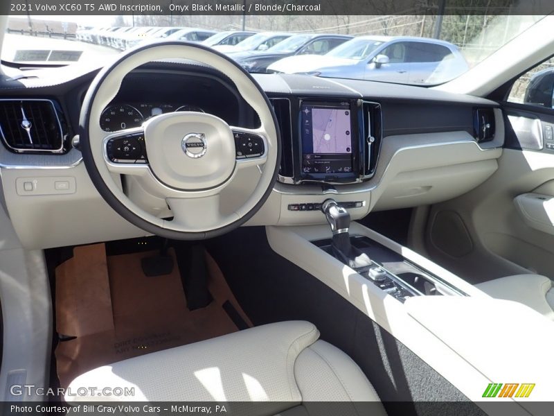 Onyx Black Metallic / Blonde/Charcoal 2021 Volvo XC60 T5 AWD Inscription