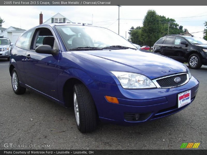 Sonic Blue Metallic / Charcoal/Charcoal 2005 Ford Focus ZX3 S Coupe