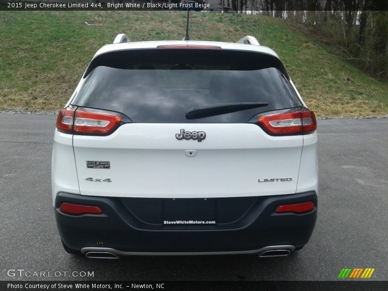 Bright White / Black/Light Frost Beige 2015 Jeep Cherokee Limited 4x4