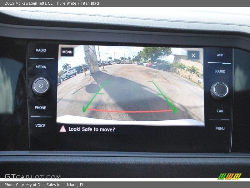 Pure White / Titan Black 2019 Volkswagen Jetta GLI