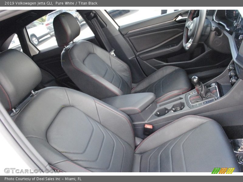 Pure White / Titan Black 2019 Volkswagen Jetta GLI