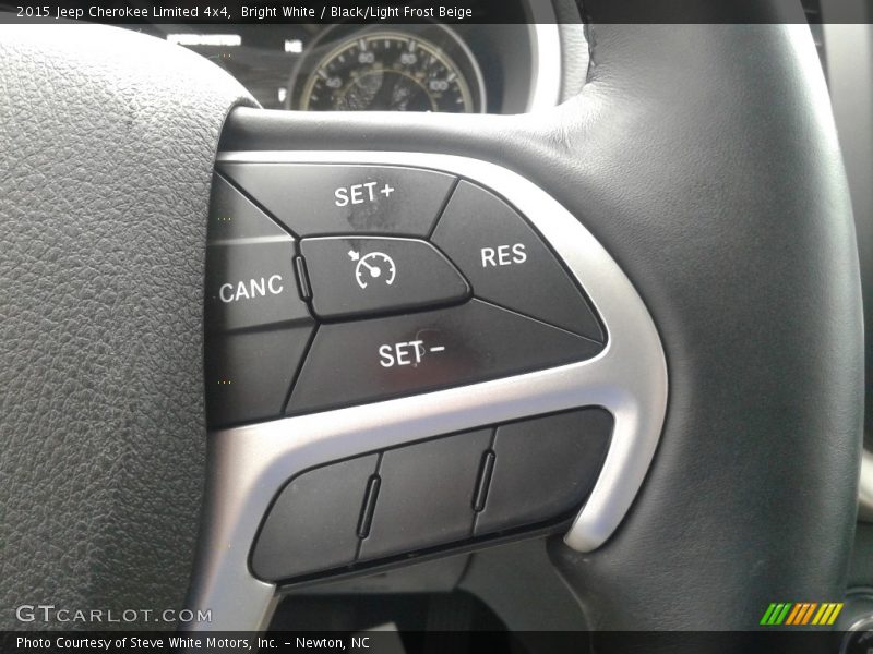 Bright White / Black/Light Frost Beige 2015 Jeep Cherokee Limited 4x4