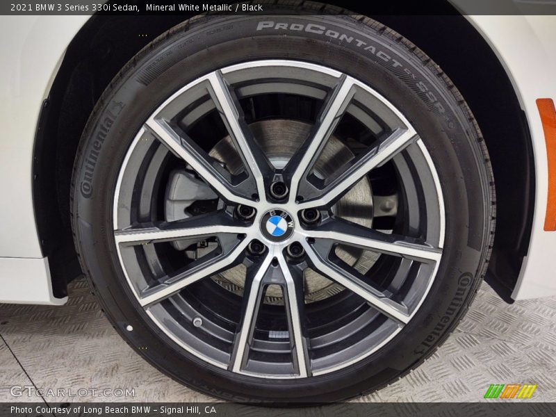 Mineral White Metallic / Black 2021 BMW 3 Series 330i Sedan