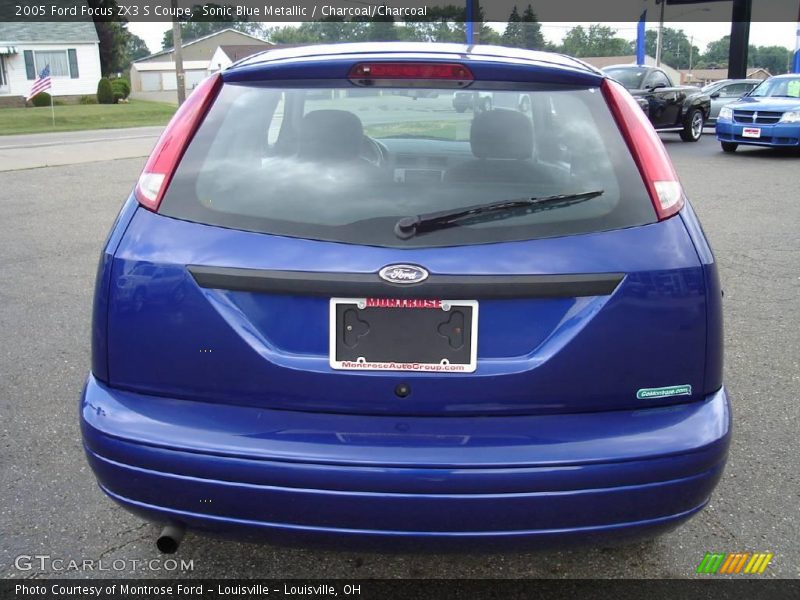 Sonic Blue Metallic / Charcoal/Charcoal 2005 Ford Focus ZX3 S Coupe