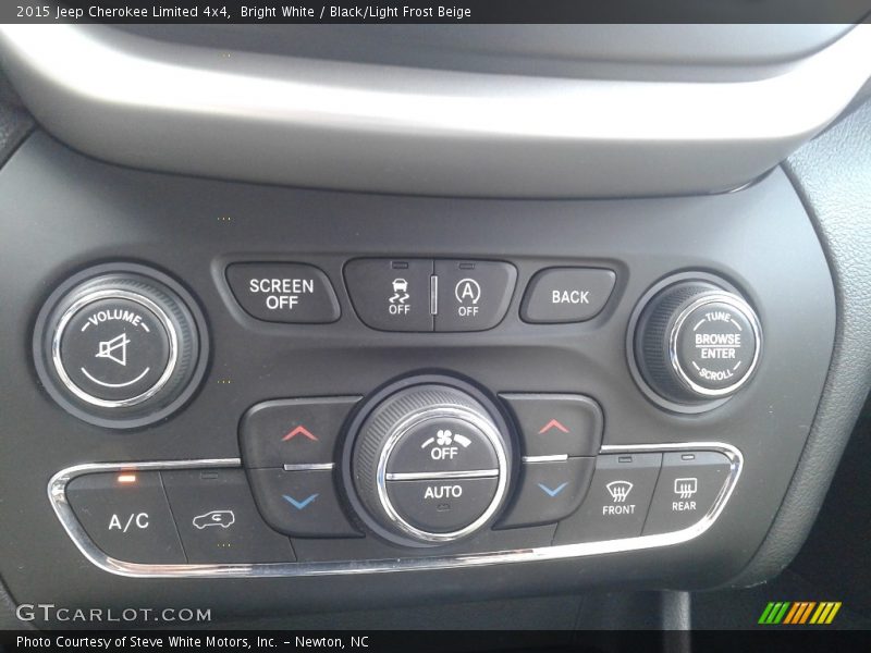 Bright White / Black/Light Frost Beige 2015 Jeep Cherokee Limited 4x4