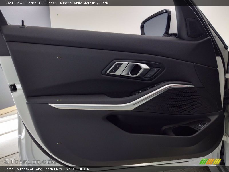 Mineral White Metallic / Black 2021 BMW 3 Series 330i Sedan