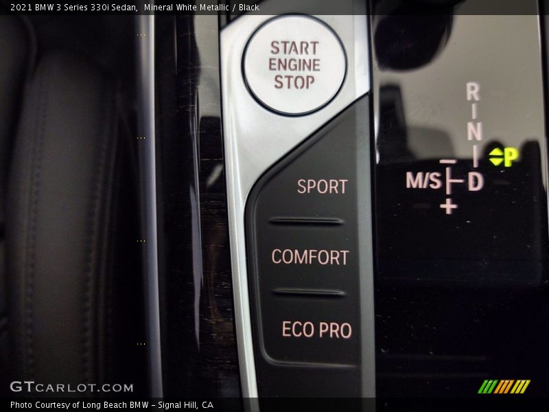 Mineral White Metallic / Black 2021 BMW 3 Series 330i Sedan