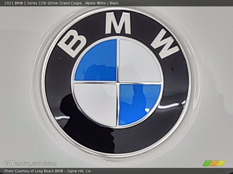 Alpine White / Black 2021 BMW 2 Series 228i sDrive Grand Coupe