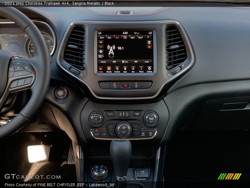 Sangria Metallic / Black 2021 Jeep Cherokee Traihawk 4x4