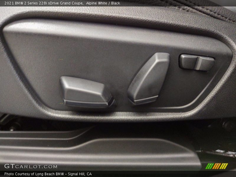 Alpine White / Black 2021 BMW 2 Series 228i sDrive Grand Coupe