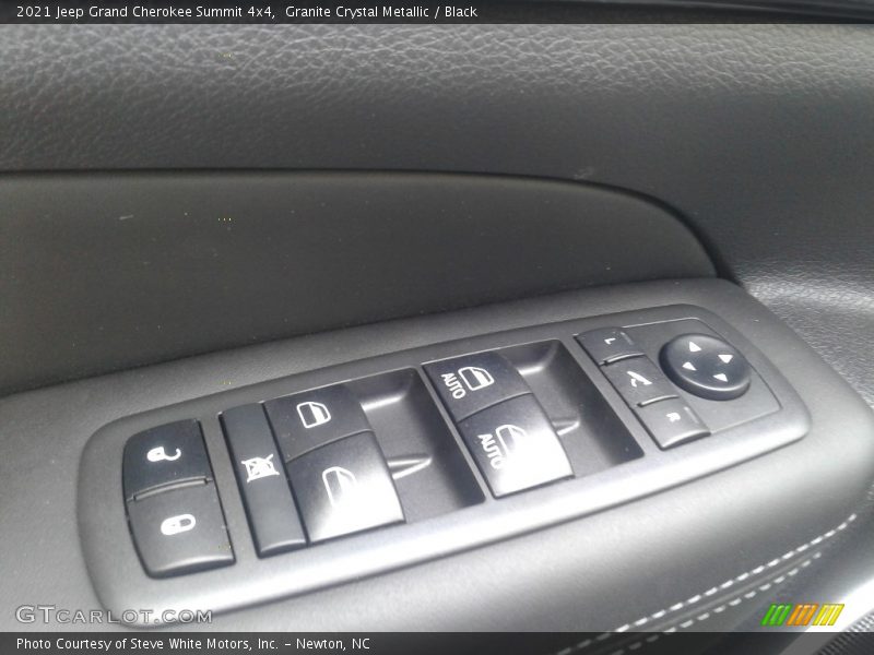 Granite Crystal Metallic / Black 2021 Jeep Grand Cherokee Summit 4x4