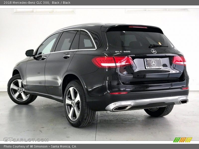Black / Black 2018 Mercedes-Benz GLC 300