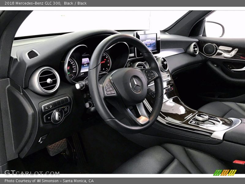 Black / Black 2018 Mercedes-Benz GLC 300