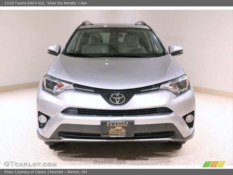 Silver Sky Metallic / Ash 2018 Toyota RAV4 XLE