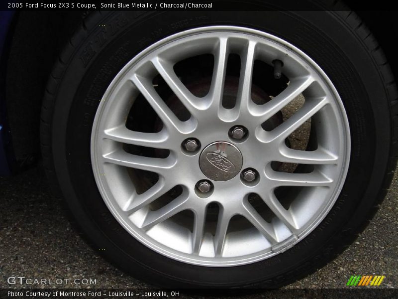 Sonic Blue Metallic / Charcoal/Charcoal 2005 Ford Focus ZX3 S Coupe