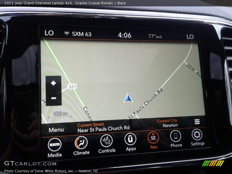 Navigation of 2021 Grand Cherokee Laredo 4x4