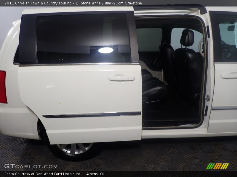Stone White / Black/Light Graystone 2011 Chrysler Town & Country Touring - L