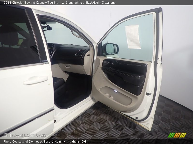 Stone White / Black/Light Graystone 2011 Chrysler Town & Country Touring - L