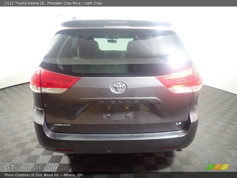 Predawn Gray Mica / Light Gray 2012 Toyota Sienna LE