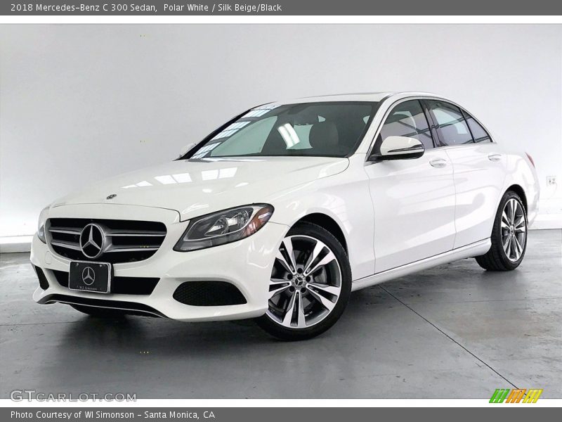 Front 3/4 View of 2018 C 300 Sedan