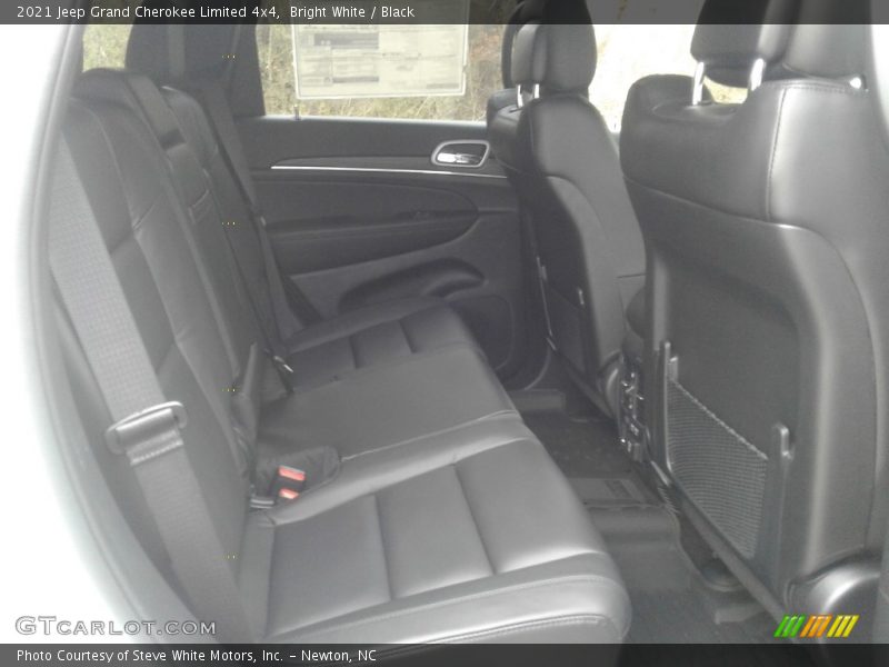 Bright White / Black 2021 Jeep Grand Cherokee Limited 4x4