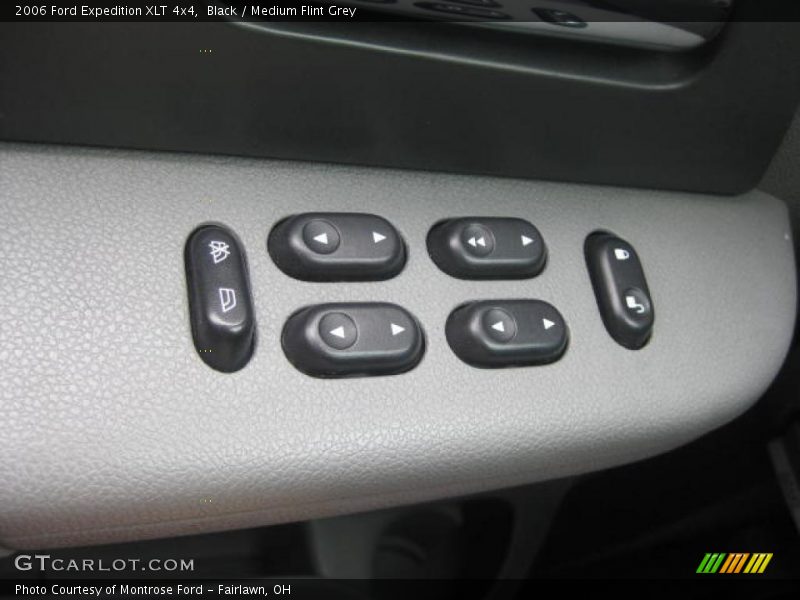 Black / Medium Flint Grey 2006 Ford Expedition XLT 4x4