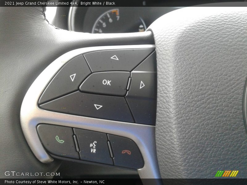 Bright White / Black 2021 Jeep Grand Cherokee Limited 4x4