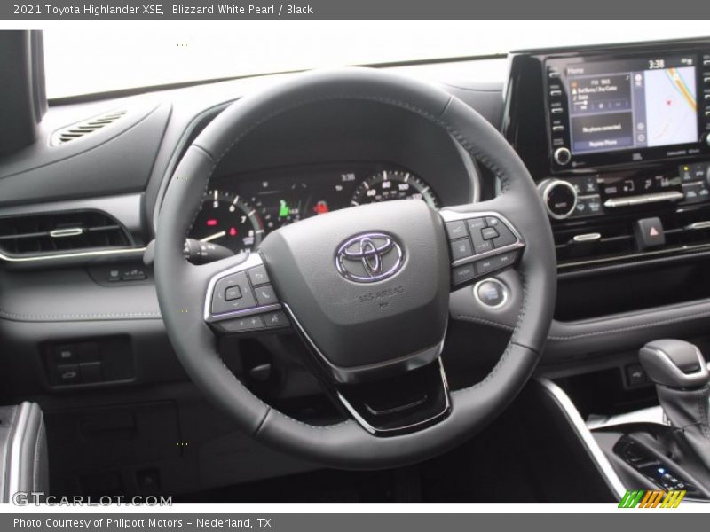 Blizzard White Pearl / Black 2021 Toyota Highlander XSE
