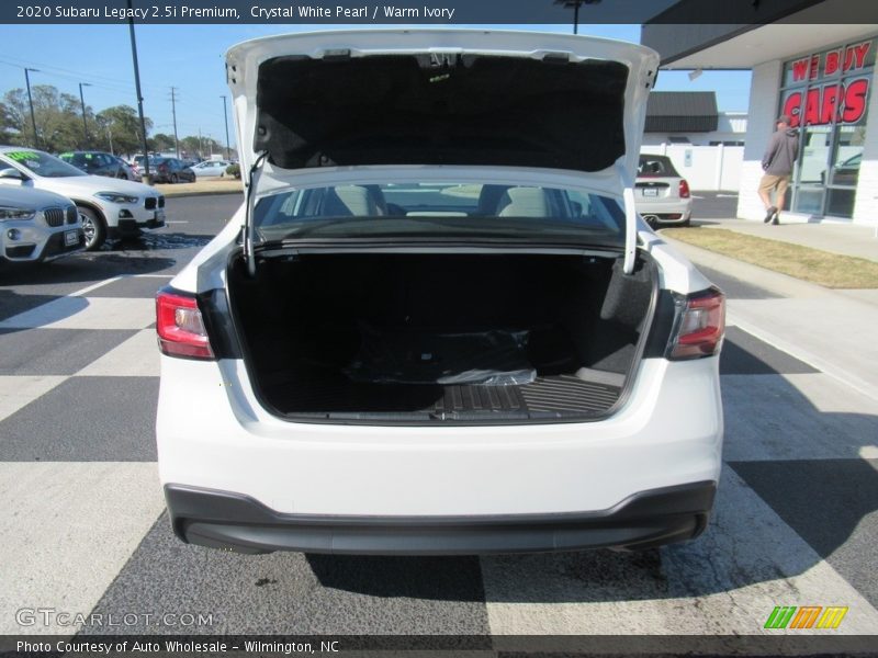 Crystal White Pearl / Warm Ivory 2020 Subaru Legacy 2.5i Premium